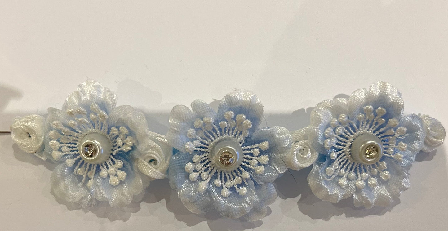 Blue & White Bunwrap