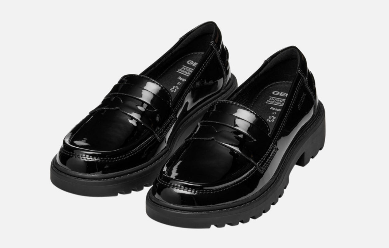 Geox J Casey Patent Loafers