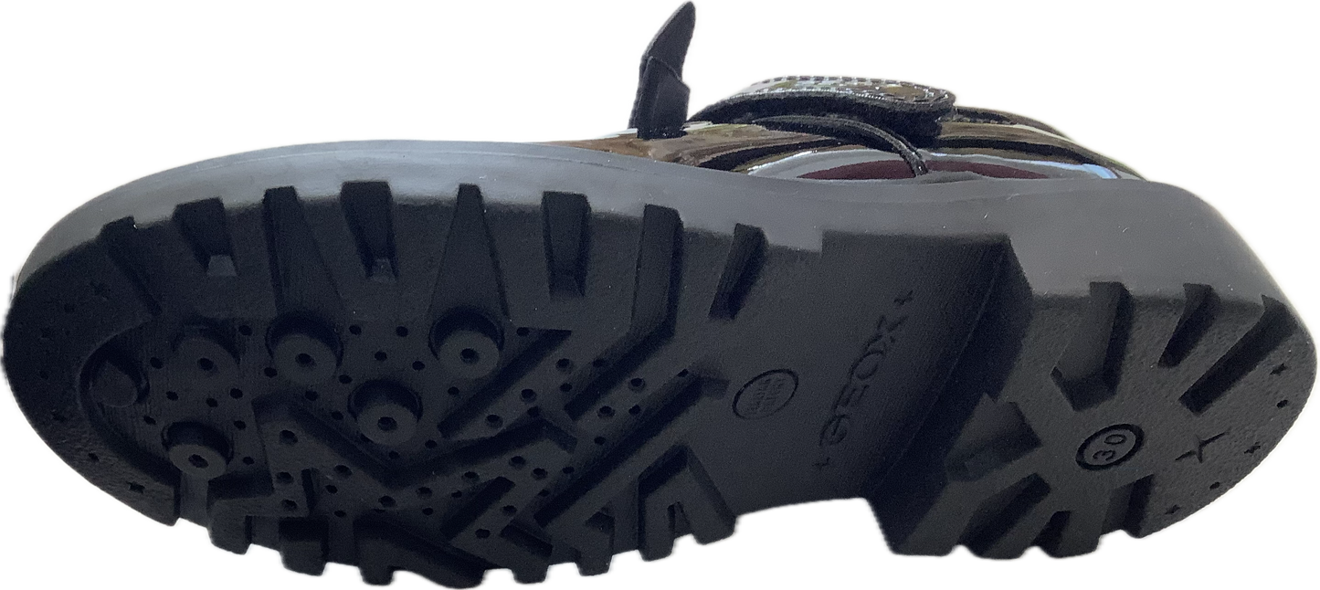Geox J Casey Patent
